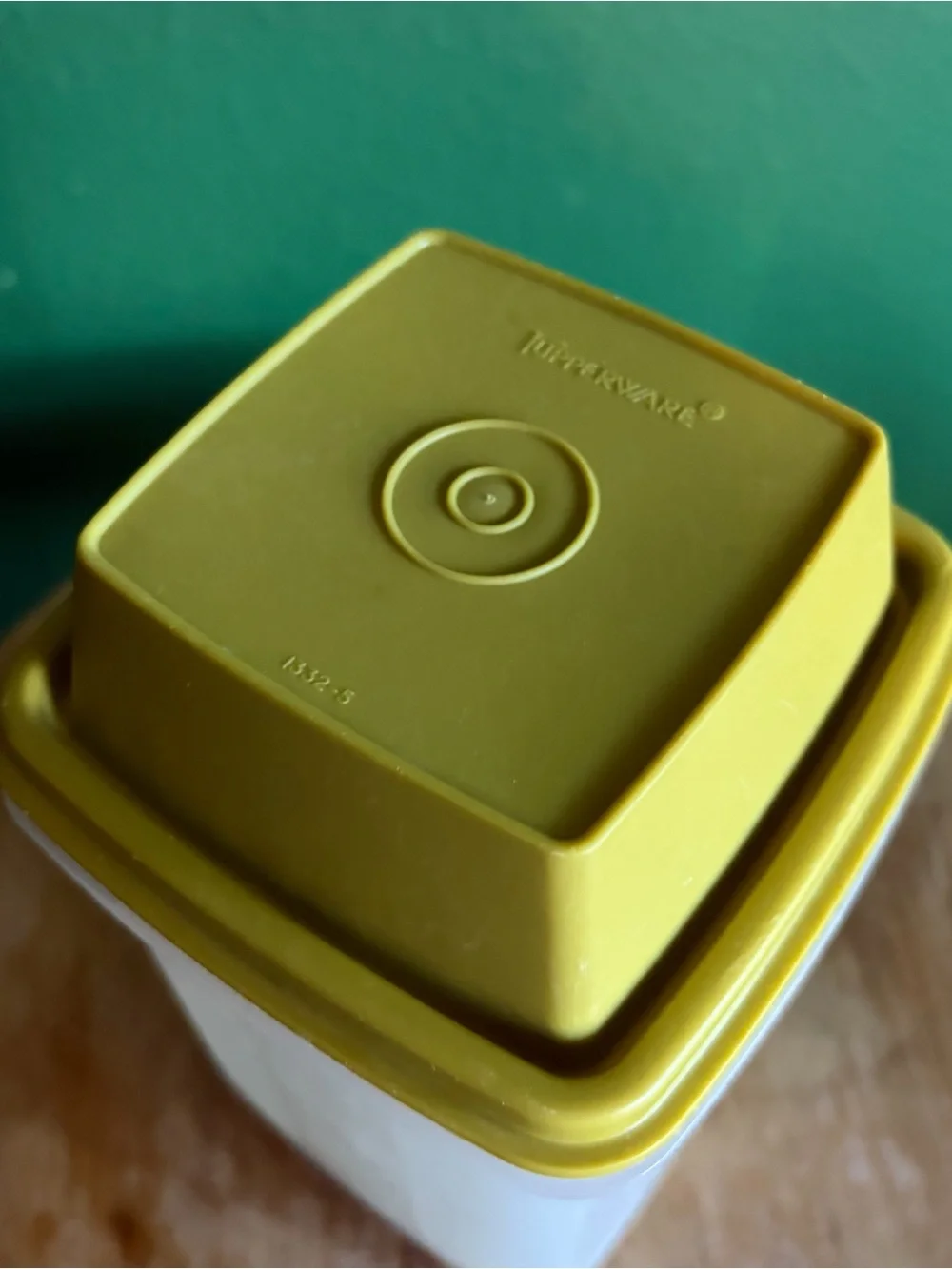 Vintage Tupperware Pickle Keeper known as 